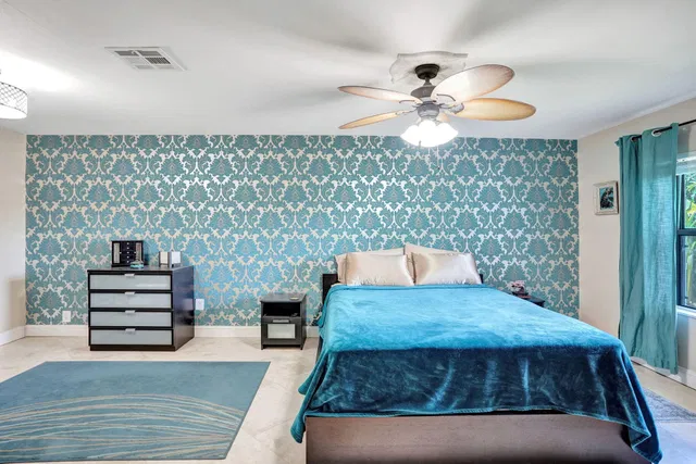  Residence photo 17