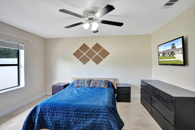  Residence photo 23