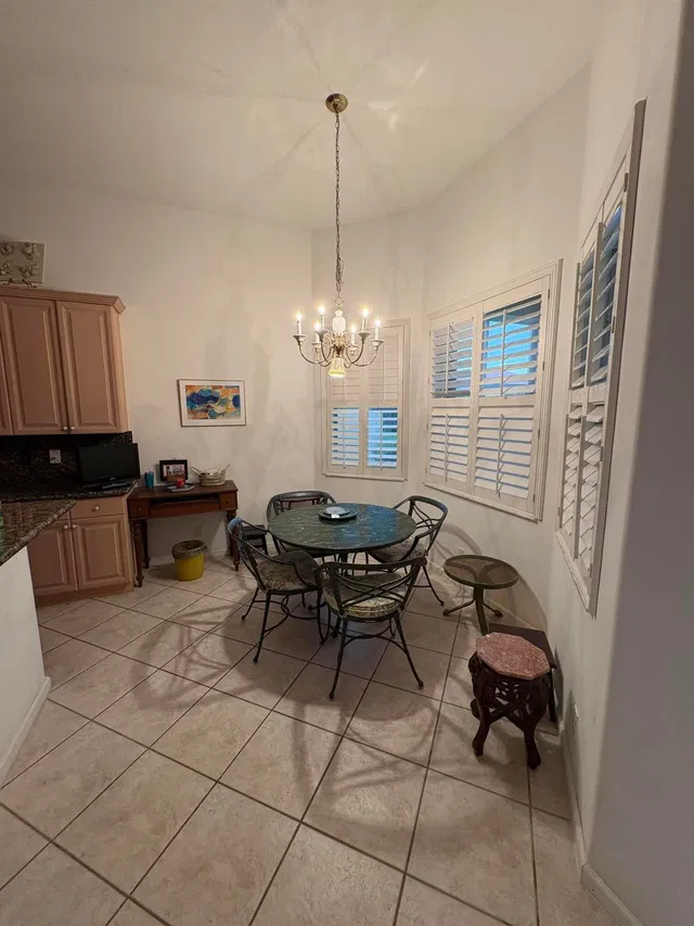 Residence photo 14