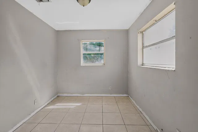 Residence photo 20