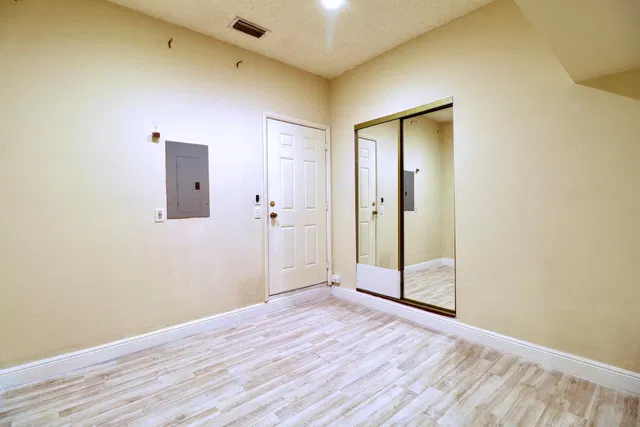 Residence photo 14