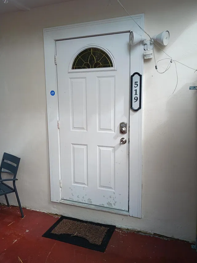  Residence photo 6