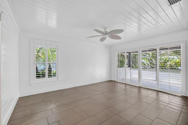 Residence photo 14