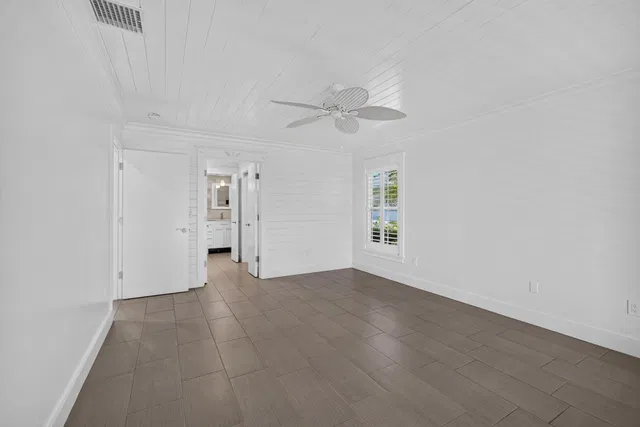 Residence photo 15