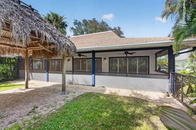 Residence photo 31