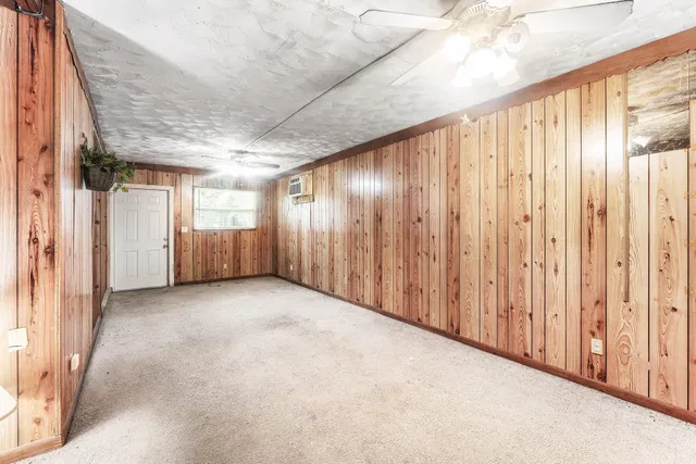 Residence photo 6