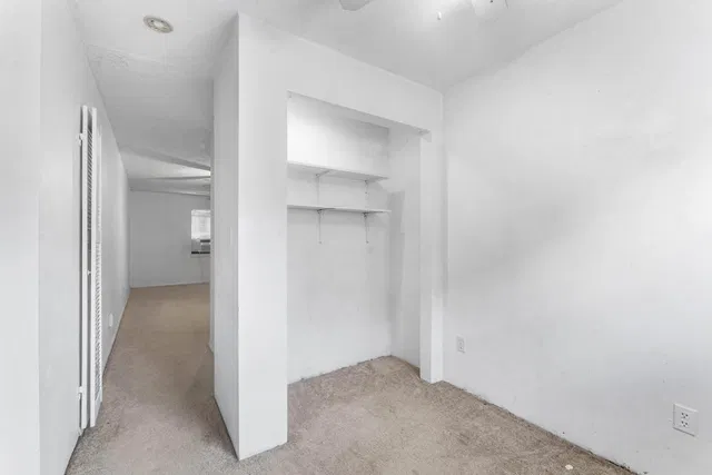 Residence photo 10
