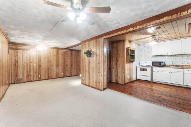 Residence photo 11