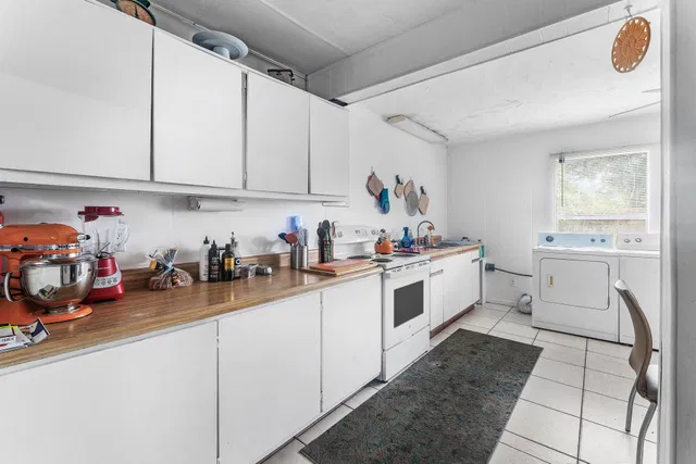 Residence photo 22