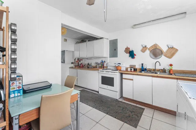 Residence photo 23