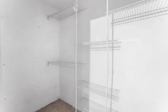 Residence photo 27