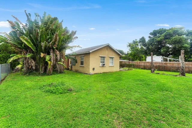 Residence photo 44