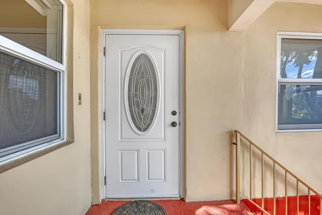 Residence photo 2
