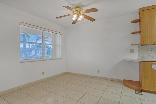 Residence photo 9