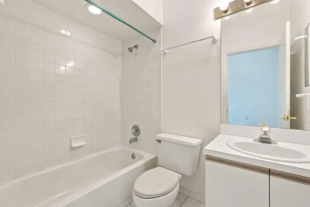 Unit 35-348 photo 41