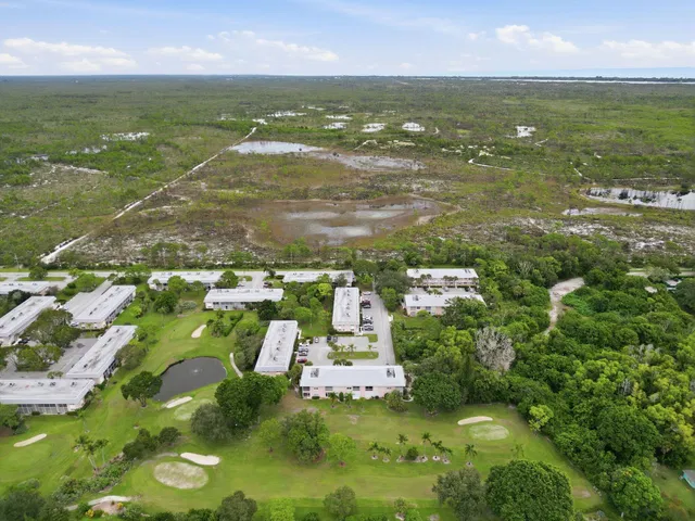 Unit 35-348 photo 60