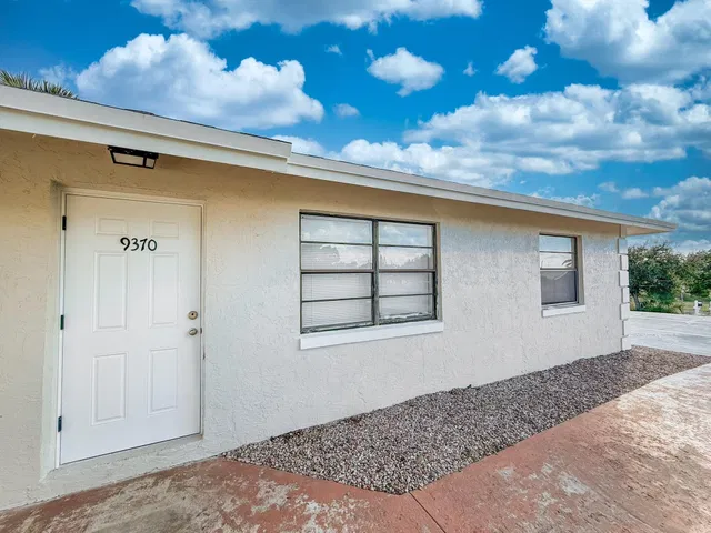 Residence photo 2