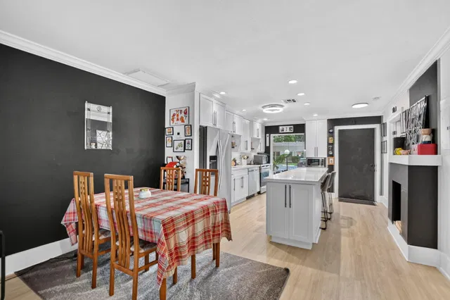 Residence photo 9