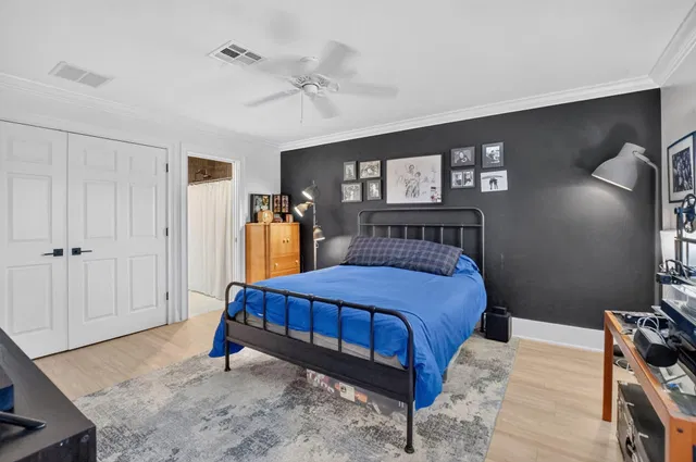 Residence photo 14