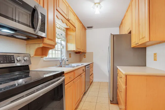 Residence photo 16