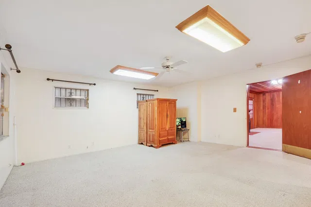 Residence photo 23