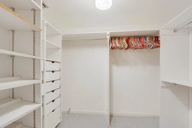 Residence photo 37