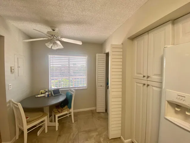 Residence photo 4