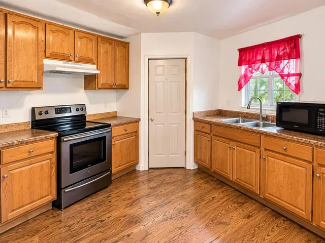 Residence photo 2