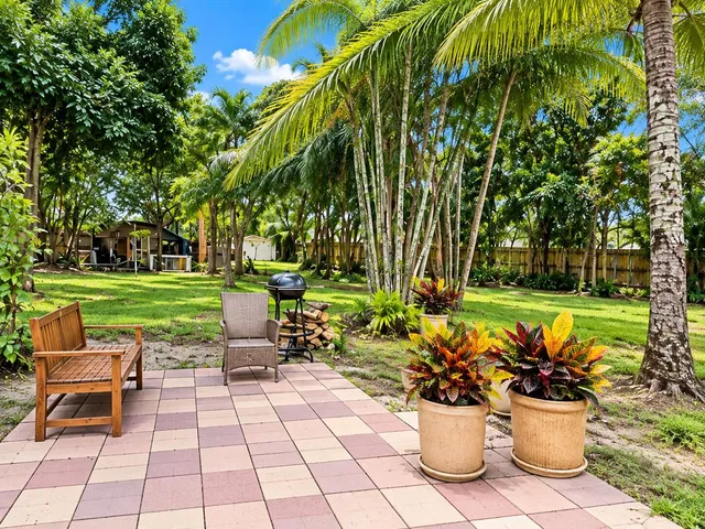 Residence photo 7