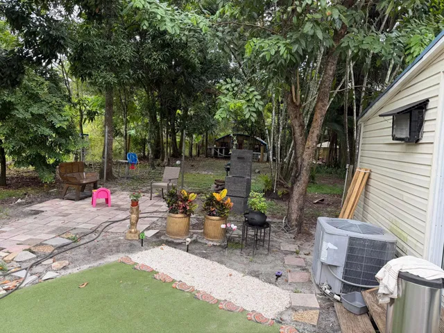 Residence photo 11