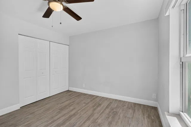 Residence photo 12