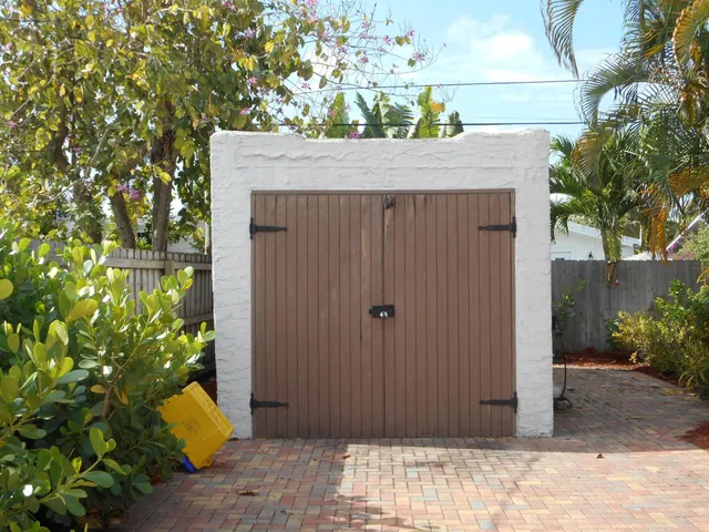 Residence photo 4