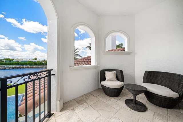 Residence photo 44