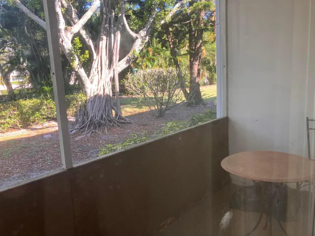  Residence photo 19