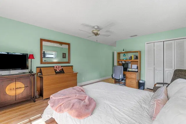 Residence photo 14