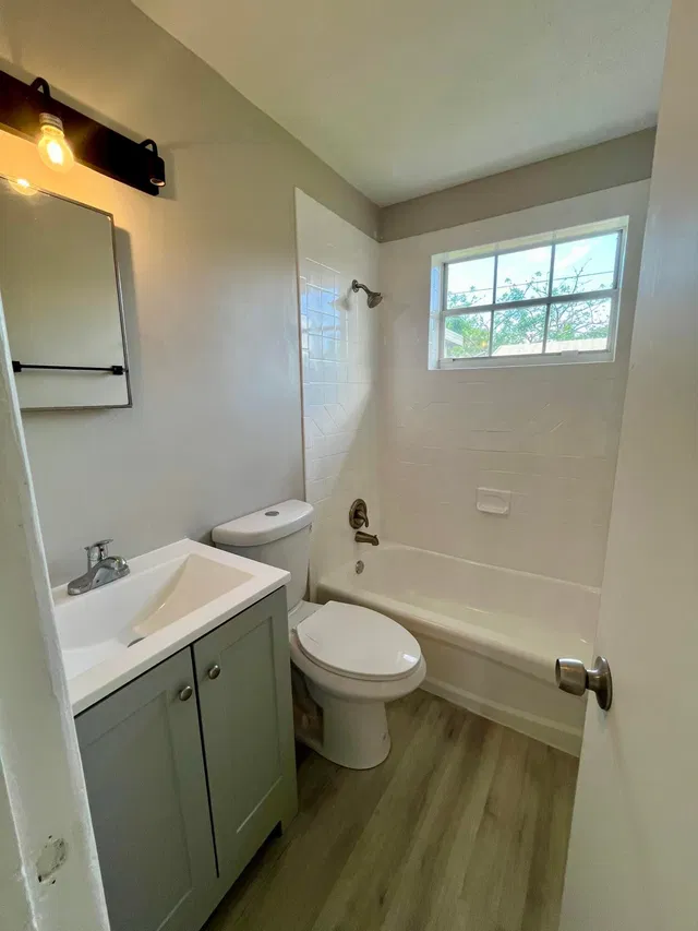  Residence photo 6