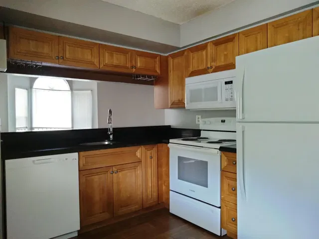 Residence photo 6