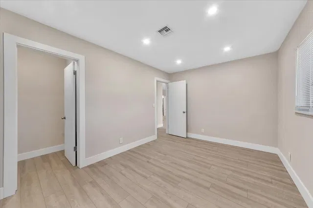 Residence photo 29