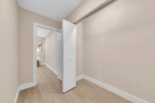 Residence photo 33