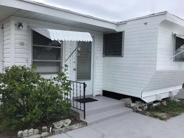 Residence photo 11
