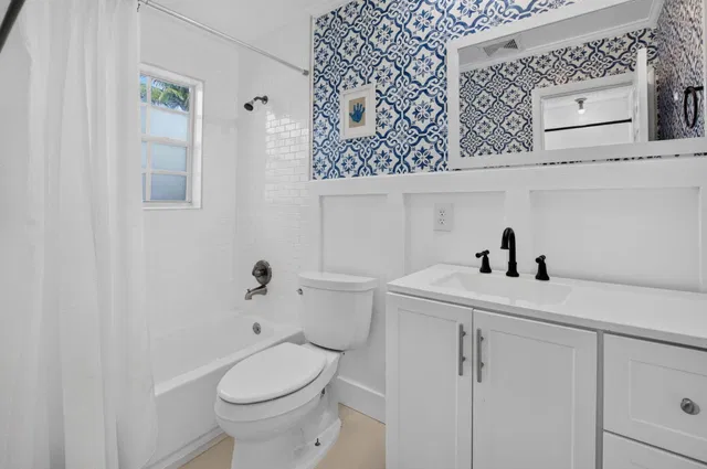Residence photo 4