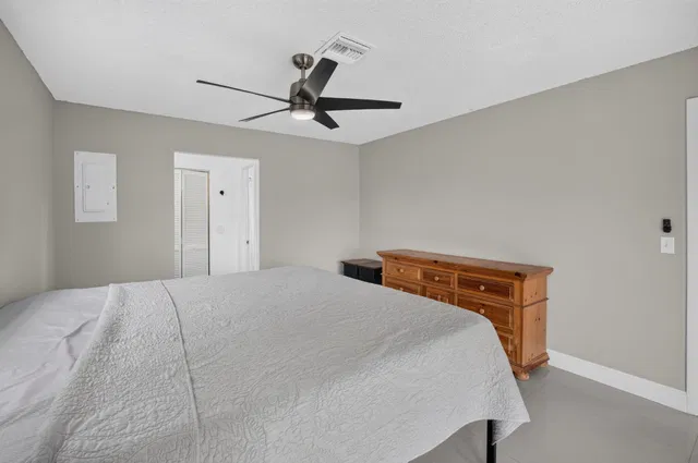 Residence photo 19