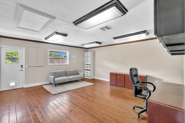 Residence photo 34