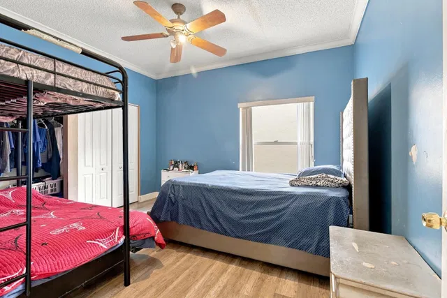  Residence photo 11