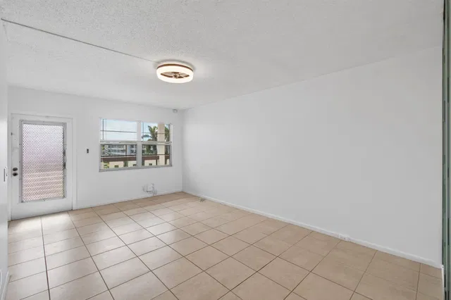 Residence photo 21