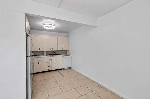 Residence photo 25