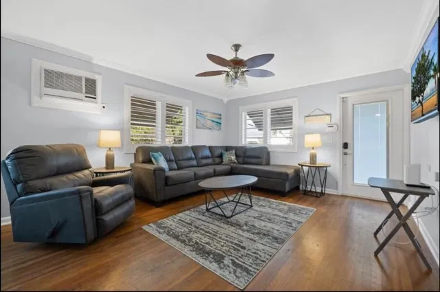 Residence photo 9