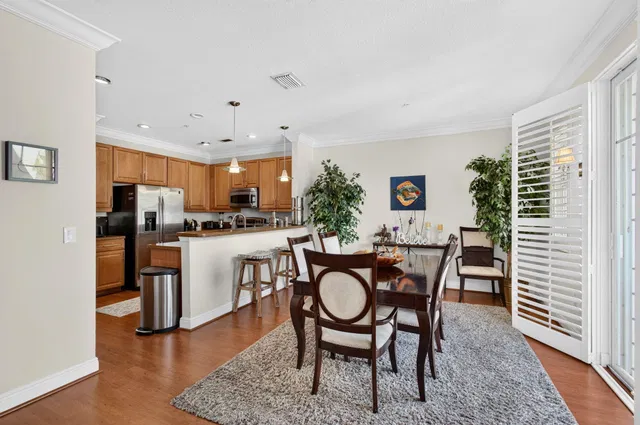 Residence photo 26