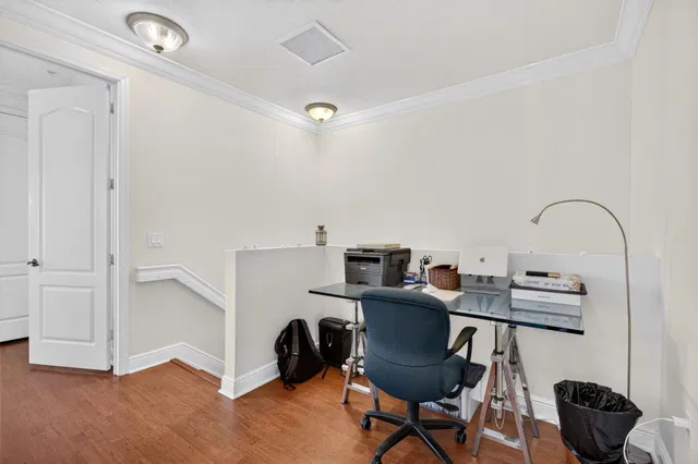 Residence photo 48