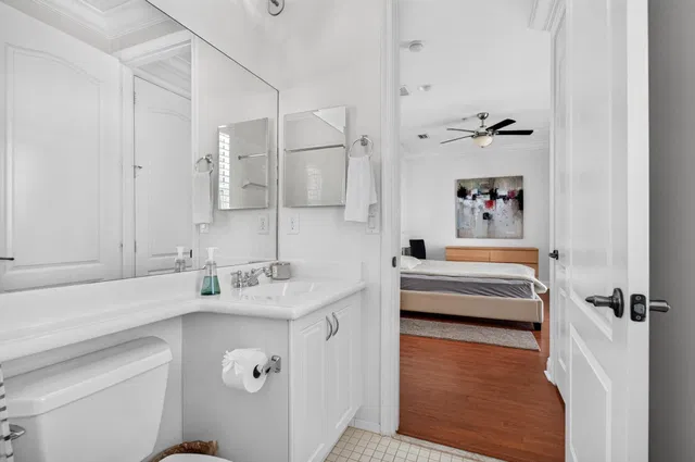 Residence photo 71